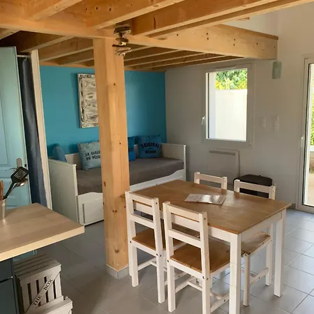 Hébergement de vacances Marine 4 *